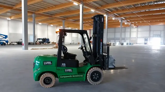 Bild 1 einer Mietmaschine vom Typ 3,5 ton elektrische | EP EFL352 6000 mm