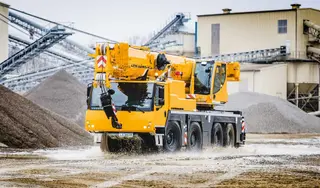 Afbeelding van een huurmachine van het type mobiele kraan 90 ton | Liebherr LTM 1090 4.2