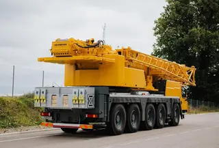 Vorschaubild 2 einer Mietmaschine vom Typ mobiele kraan van 150 ton | Liebherr LTM 1150 5.3
