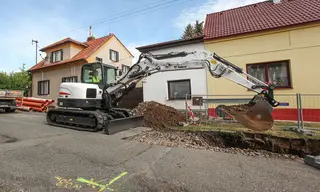 Vorschaubild 4 einer Mietmaschine vom Typ 8,5 Ton Van Compacte Graafmachines | Bobcat E85