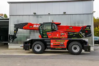 Vorschaubild 1 einer Mietmaschine vom Typ telescopische heftrucks TSR-7035 HET | Manitou MRT-3570 HET
