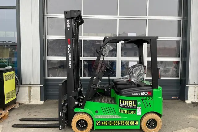 Bild 0 einer Mietmaschine vom Typ 2 ton elektrische vier-Wieler | EP CPD20L1S 6000 mm