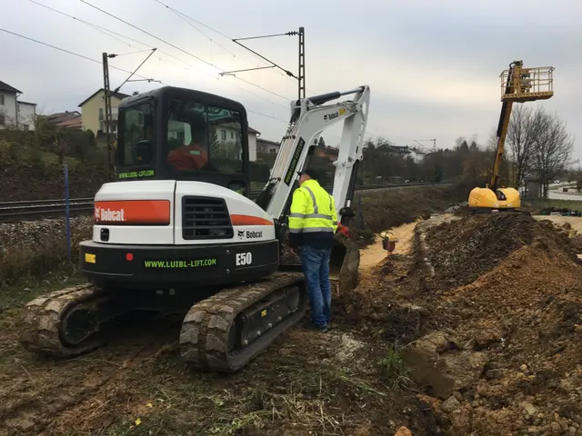 Bild 1 einer Mietmaschine vom Typ 5 Ton Compacte Graafmachines | Bobcat-E50