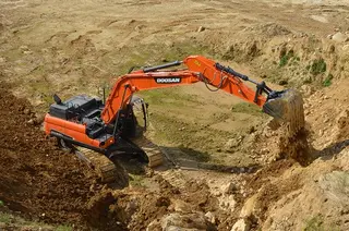 Vorschaubild 1 einer Mietmaschine vom Typ 30 ton graafmachine op rupsbanden | Doosan DX 300LC-5