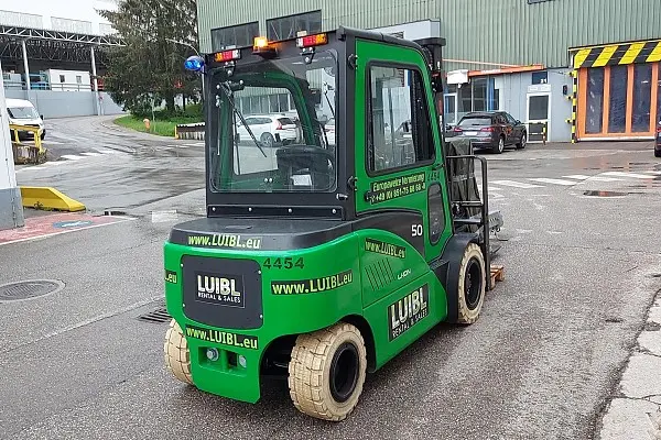 Bild 3 einer Mietmaschine vom Typ 5 ton elektrische | EP CPD50F8 5000 mm