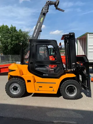 Vorschaubild 2 einer Mietmaschine vom Typ 5 ton Diesel | Maximum Heftruck FD50T 4800 mm
