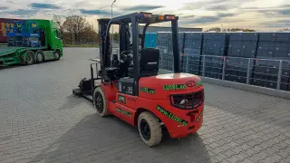 Vorschaubild 4 einer Mietmaschine vom Typ 3 ton elektrische | EP EFL302 Triplex Mast 4800 mm