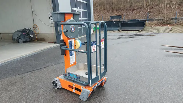 Bild 2 einer Mietmaschine vom Typ PSL-035 | JLG Pecolift