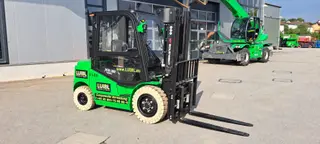 Vorschaubild 4 einer Mietmaschine vom Typ 3.8 ton elektrische heftruck | EP EFL382X5 4500 mm
