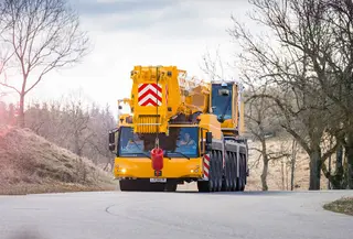 Vorschaubild 1 einer Mietmaschine vom Typ mobiele kraan 450 ton | Liebherr LTM 1450 8.1