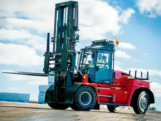 Afbeelding van een huurmachine van het type Kalmar DCG180-6