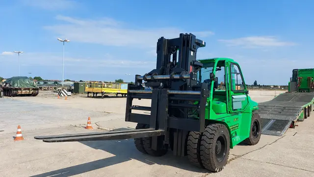 Bild 1 einer Mietmaschine vom Typ Manitou MI 100 D ST5 FLT45