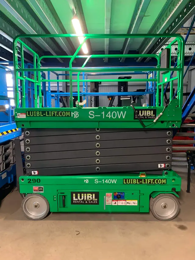 Bild 3 einer Mietmaschine vom Typ SBE-140 | KB Lift S-140W