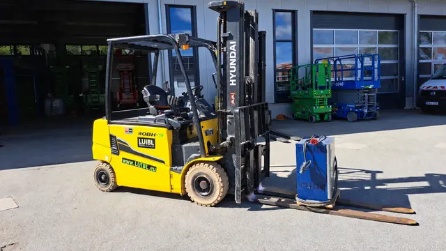 Bild 1 einer Mietmaschine vom Typ 3 ton elektrische | Hyundai 30BH-9 6000 mm