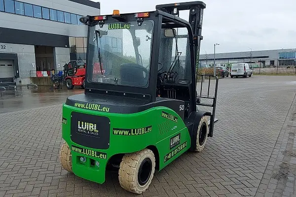 Bild 3 einer Mietmaschine vom Typ 5 ton elektrische | EP CPD50F8 Li 6000 mm