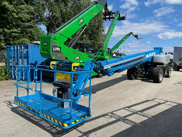 Bild 0 einer Mietmaschine vom Typ TB-401X | Genie SX-125XC