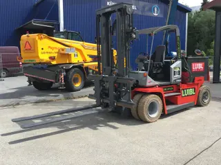 Vorschaubild 1 einer Mietmaschine vom Typ 8 ton elektrische | Kalmar ECF 80-9 3450 mm
