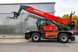 Afbeelding van een huurmachine van het type telescopische heftrucks TSR-7035 HET | Manitou MRT-3570 HET