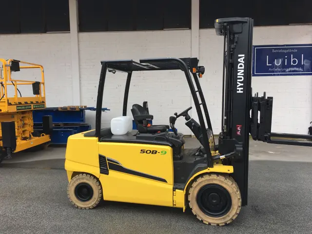 Bild 2 einer Mietmaschine vom Typ 5 ton elektrische | Hyundai 50B-9 6000 mm