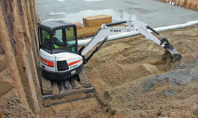 Bild 4 einer Mietmaschine vom Typ 3,5 Ton, Mini Graafmachines | Bobcat E35