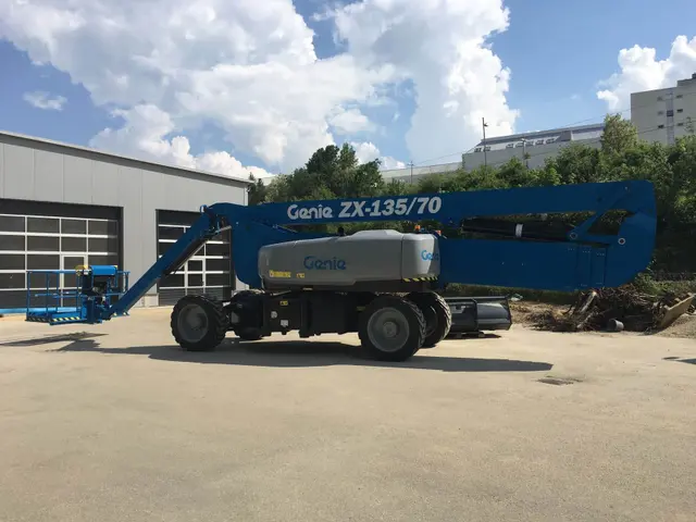 Bild 3 einer Mietmaschine vom Typ Genie ZX-135/70 huur – gelede telescopische platform 43m hoogte
