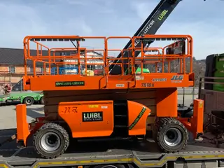 Afbeelding van een huurmachine van het type SBD-151 | JLG 4394RT