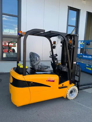Afbeelding van een huurmachine van het type 2 ton elektrische driewieler | Max Heftruck FB20S-MJZ 4500 mm