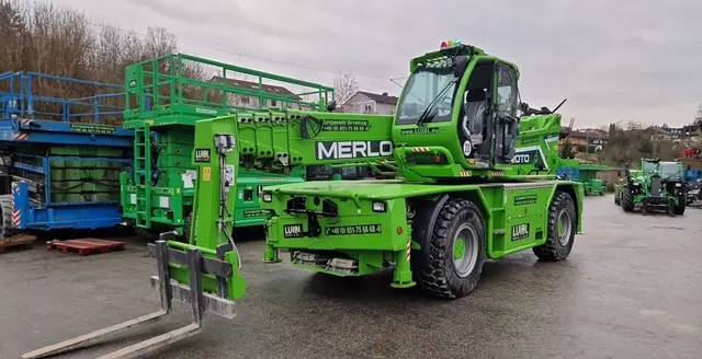 Bild 0 einer Mietmaschine vom Typ TSR-5035 | Merlo Roto 50.35S Plus