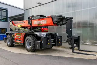 Vorschaubild 2 einer Mietmaschine vom Typ telescopische heftrucks TSR-7035 HET | Manitou MRT-3570 HET