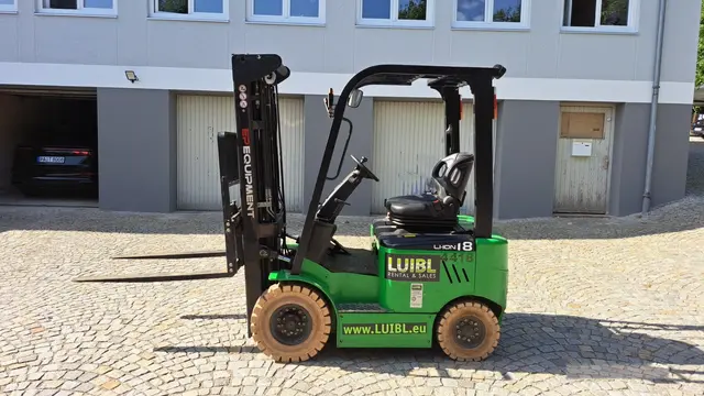 Bild 0 einer Mietmaschine vom Typ 1.8 ton elektrische vier-Wieler | EP EFL181 4800 mm