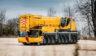 Afbeelding van een huurmachine van het type mobiele kraan 450 ton | Liebherr LTM 1450 8.1