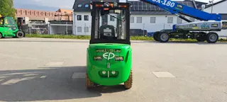 Vorschaubild 1 einer Mietmaschine vom Typ 3.8 ton elektrische heftruck | EP EFL382X5 4500 mm