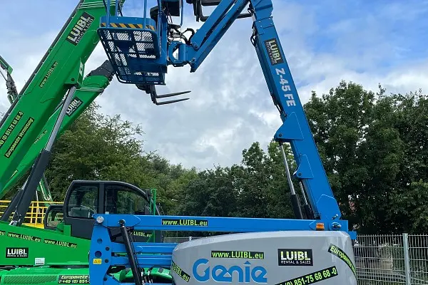 Bild 4 einer Mietmaschine vom Typ GTH-160 | Genie Z45FE