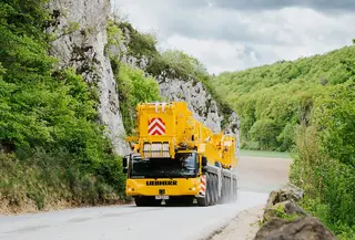 Vorschaubild 2 einer Mietmaschine vom Typ mobiele kraan 650 ton | Liebherr LTM 1650 8.1
