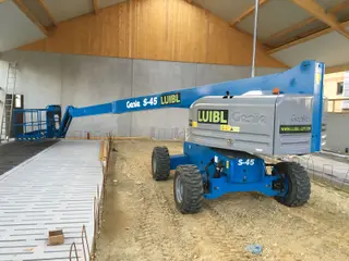 Afbeelding van een huurmachine van het type TB-158 | Genie S-45