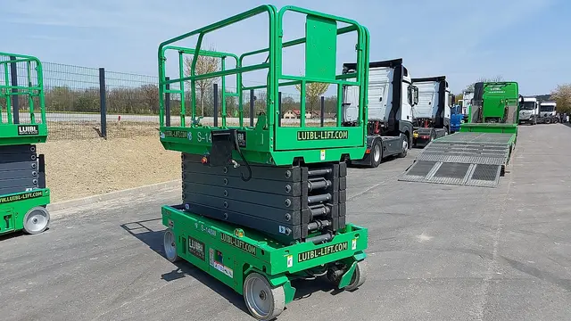 Bild 1 einer Mietmaschine vom Typ SBE-140 | KB Lift S-140W
