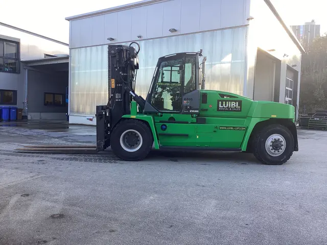 Bild 0 einer Mietmaschine vom Typ 16 ton Diesel | Kalmar DCG 160-12T 4500 mm