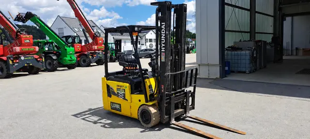 Bild 1 einer Mietmaschine vom Typ 1.8 ton elektrische driewieler | Hyundai 18BT-9 5500 mm