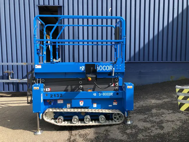 Bild 0 einer Mietmaschine vom Typ SBE-080C | KB Lift S-80COR