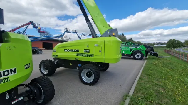 Bild 0 einer Mietmaschine vom Typ TB-343X | Zoomlion ZT32J-V